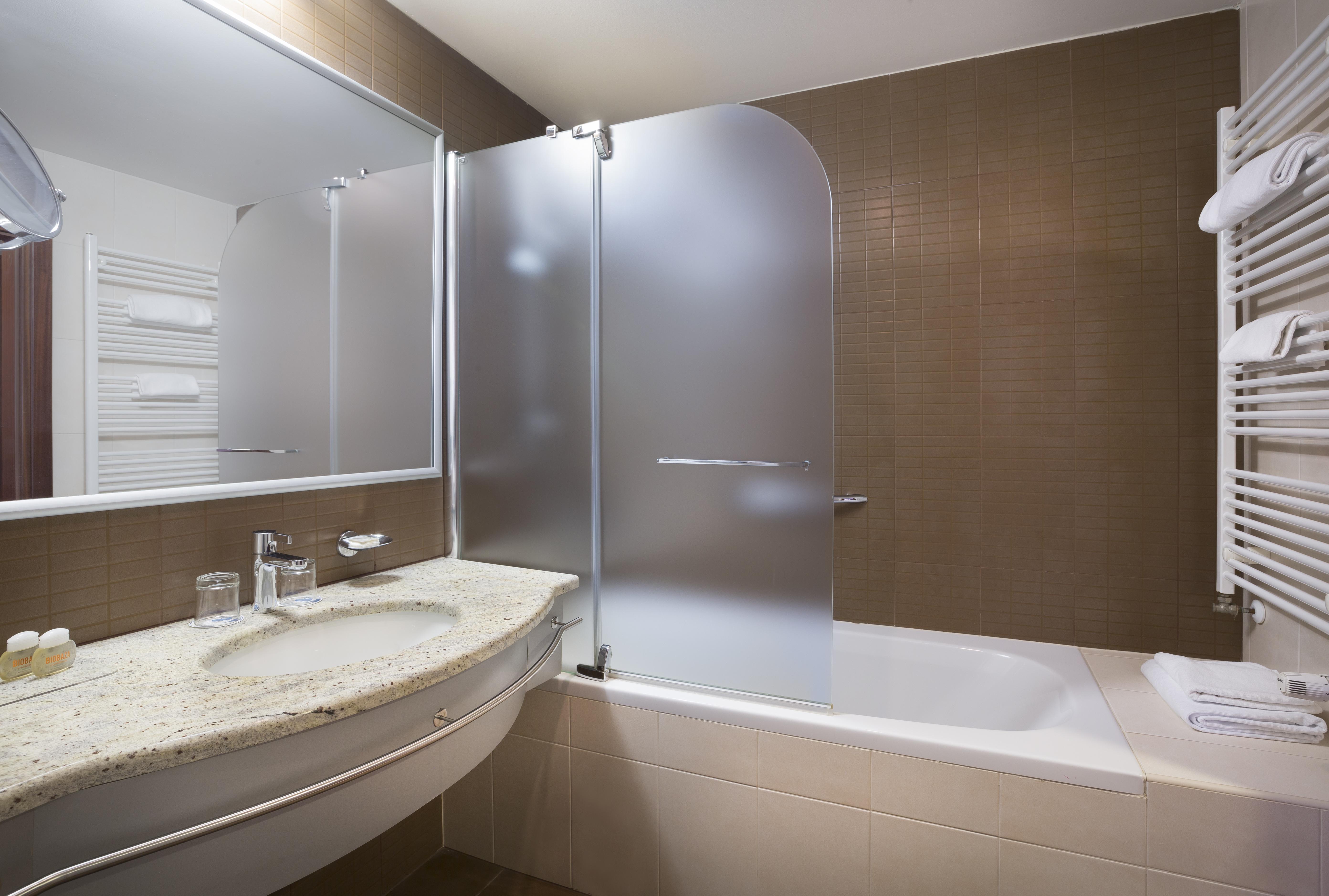 Valamar Villa Adria 巴斯卡 外观 照片