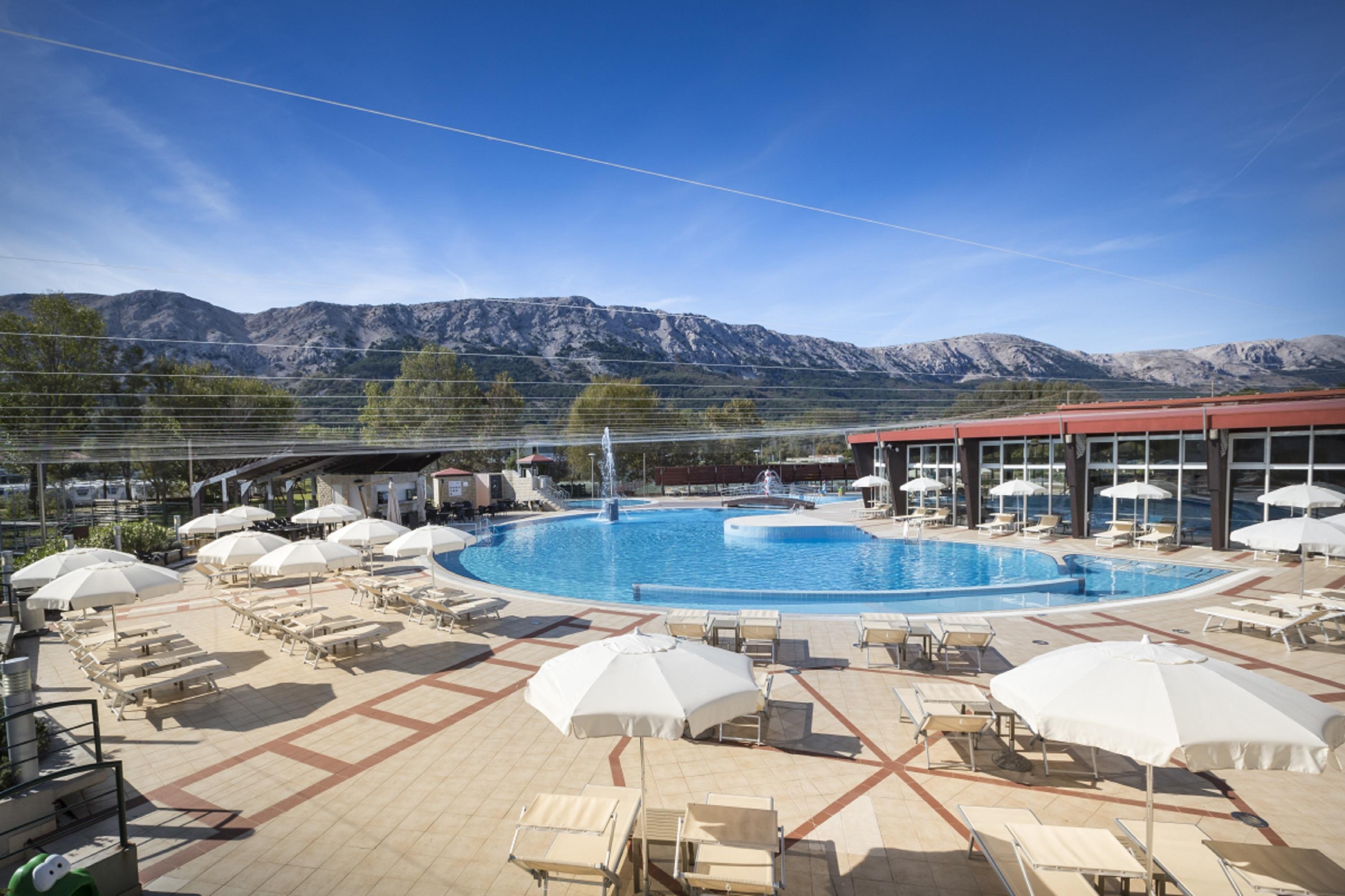 Valamar Villa Adria 巴斯卡 外观 照片