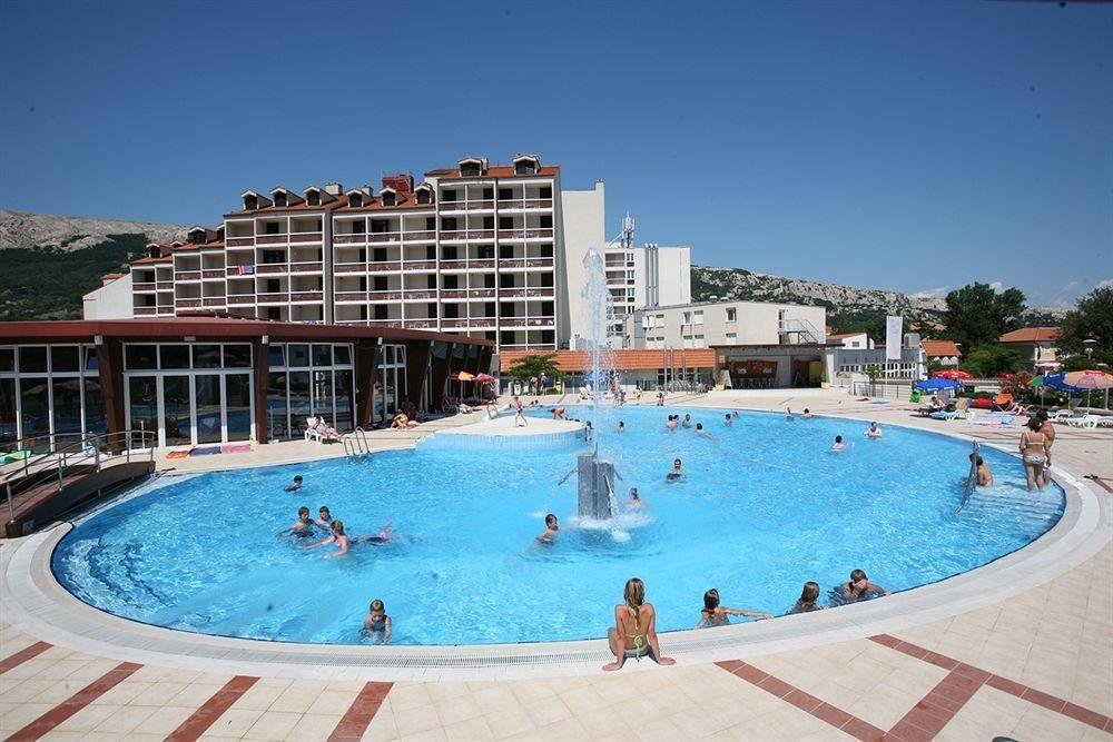 Valamar Villa Adria 巴斯卡 外观 照片