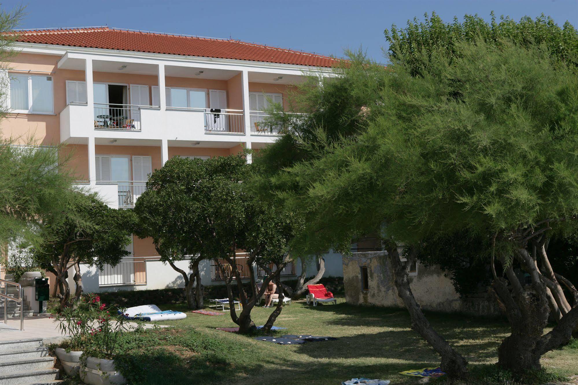 Valamar Villa Adria 巴斯卡 外观 照片